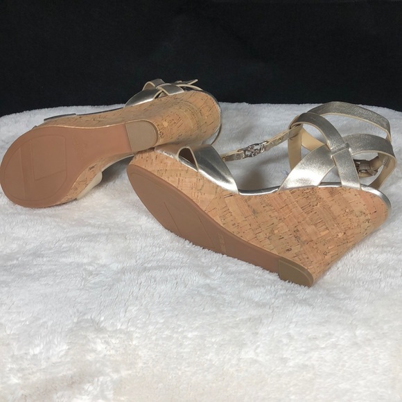 NEW = NINE WEST , Size 9 , wedge Sandals, - Picture 4 of 8